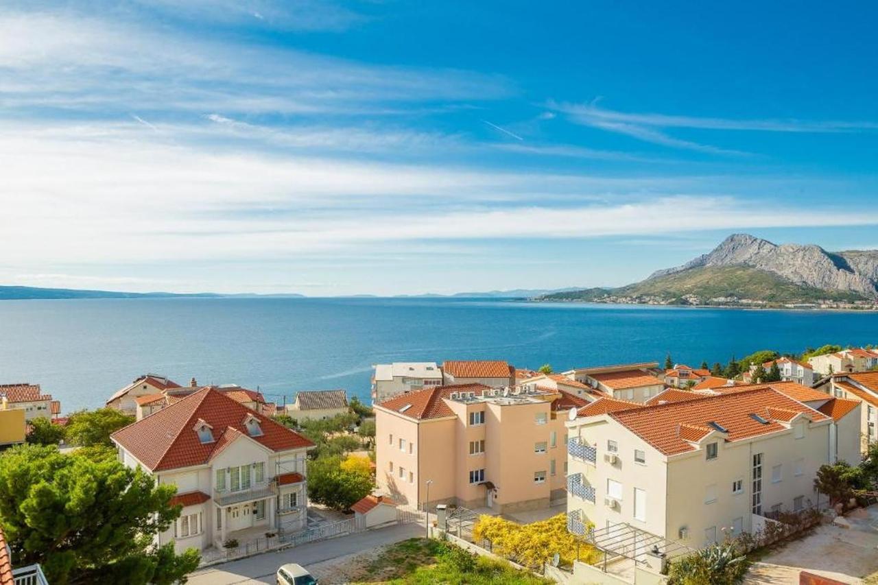 Apartments Roza Omiš Exteriör bild